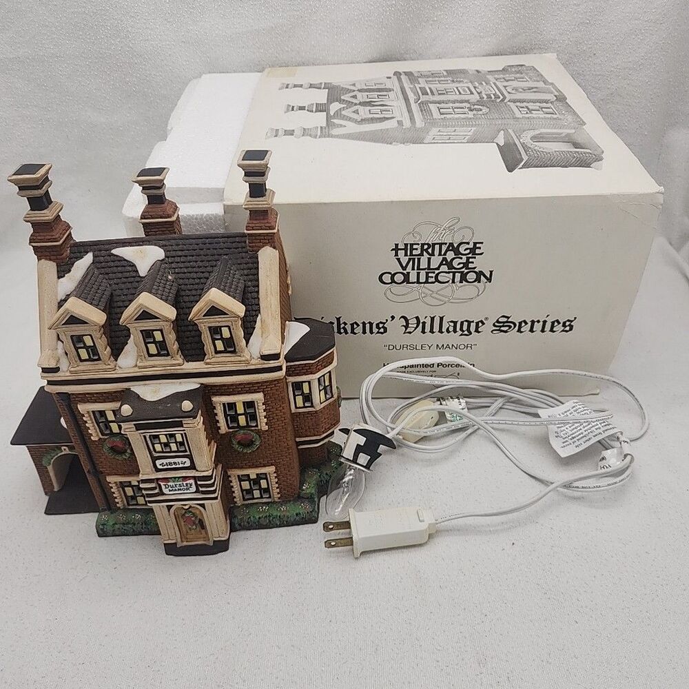 House Dept 56 Dursley Manor Dickens Village Series 1995 Christmas Display